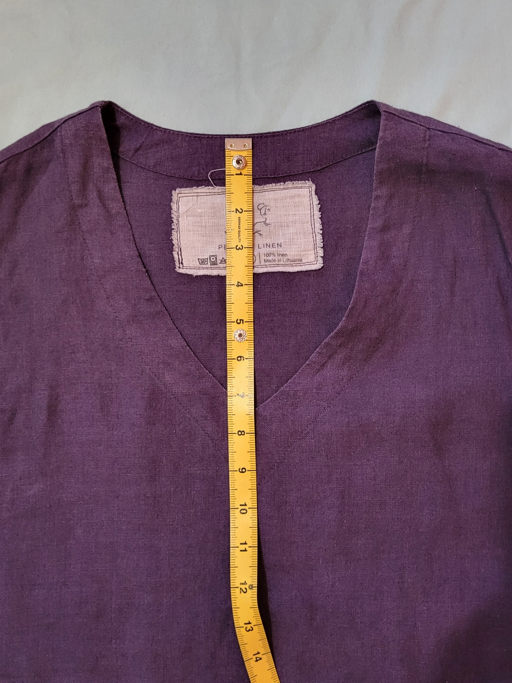 Not Perfect Linen Vienna V neck Linen Tank Top in Eggplant, GUC - Picture 8 of 8